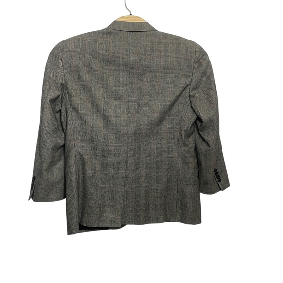 Burberrys 42 Prince of Wales Check Tweed Small Holes See Images 100% Wool - Picture 10 of 10